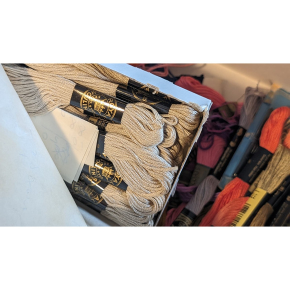 ROYAL MOULINE Mercerized Cotton Coats & Clark & Some DMC Embroidery Floss Lot - Picture 11 of 16